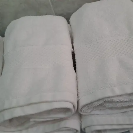 Alojamento de Acomodação e Pequeno-almoço Oxi Modena